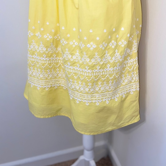 Vineyard Vines dress - Picture 6 of 8